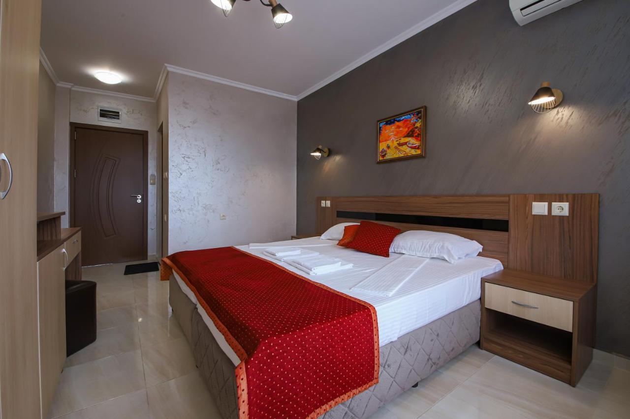 Guesthouse Phoenix Obzor Zewnętrze zdjęcie