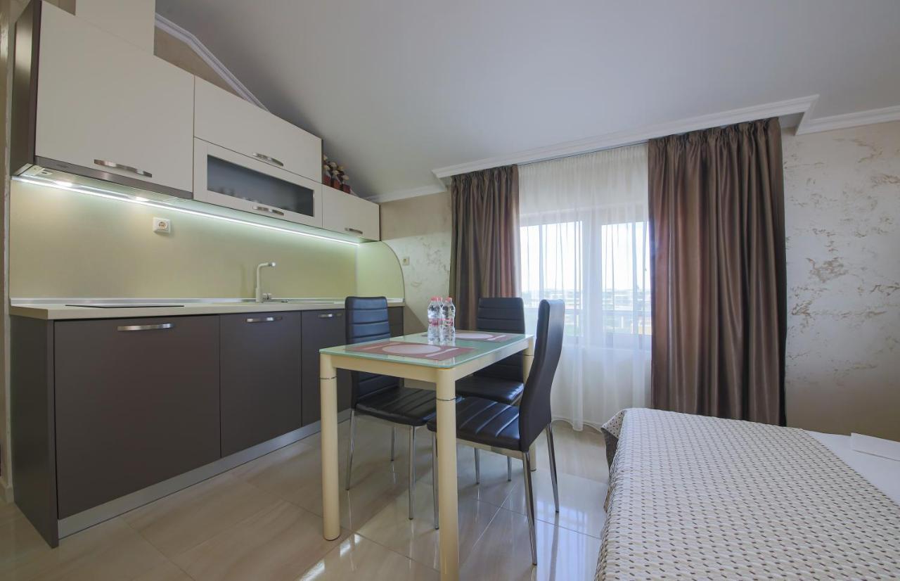 Guesthouse Phoenix Obzor Zewnętrze zdjęcie