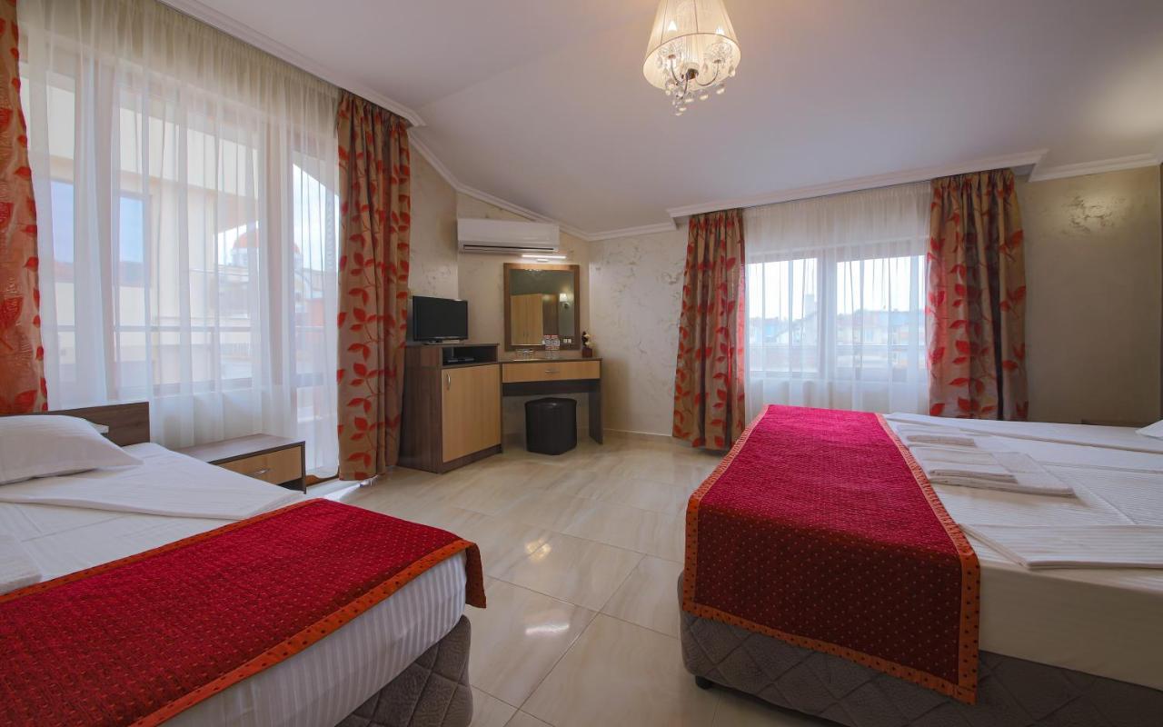 Guesthouse Phoenix Obzor Zewnętrze zdjęcie